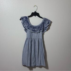 Japna’s kids Blue Stripe Embroidered Dress off shoulder size‎ 8